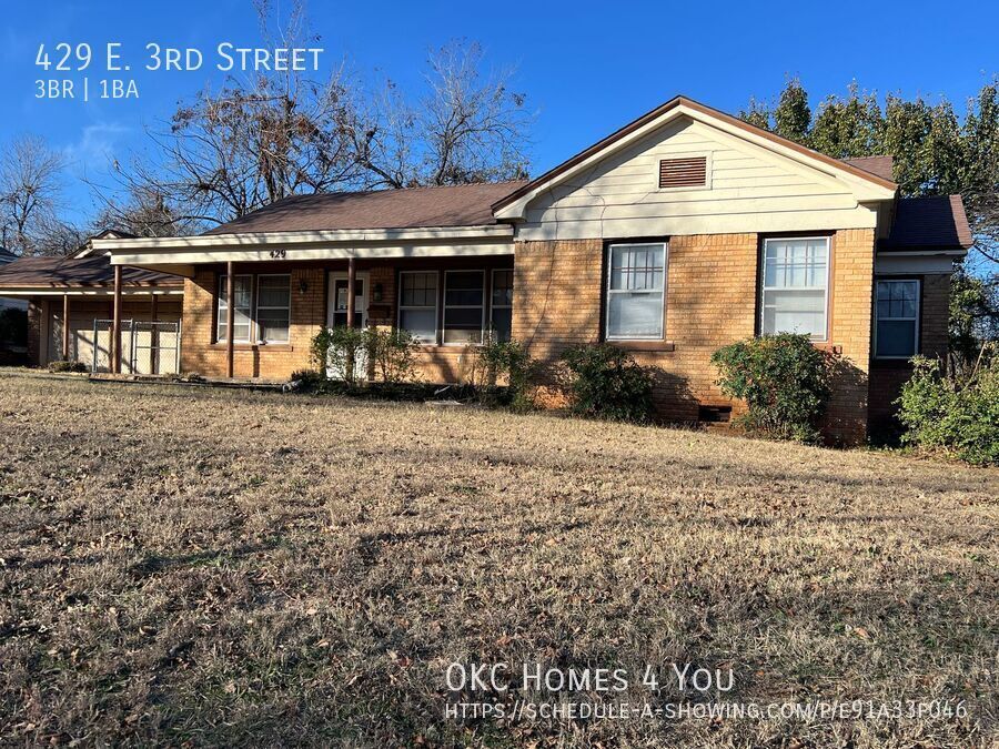 Start The New Year Here! 3 Bedroom, 1 Blk. So.of UCO property image