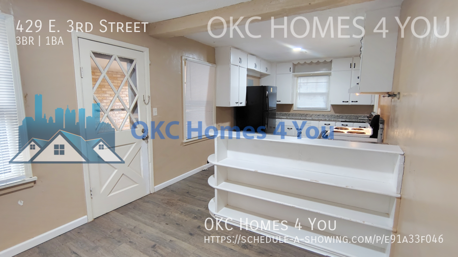 Start The New Year Here! 3 Bedroom, 1 Blk. So.of UCO property image