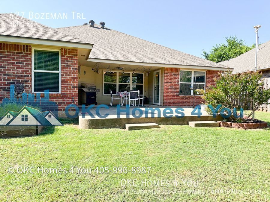 Beautiful Corner Lot in Thomas Trails - 3 bed, 2 bath property image