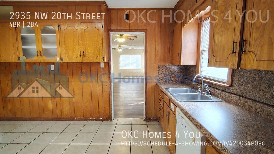 NW OKC 4 Bed Near I-44 & NW 23rd St. property image