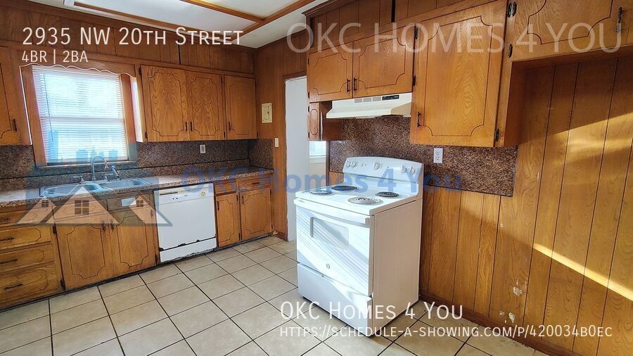 NW OKC 4 Bed Near I-44 & NW 23rd St. property image