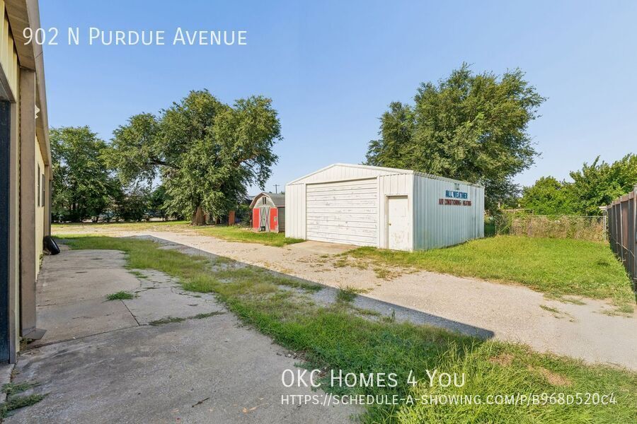 Gated Warehouse & Shop in NW OKC property image
