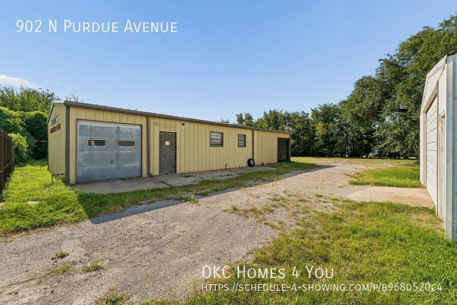 Gated Warehouse & Shop in NW OKC property image