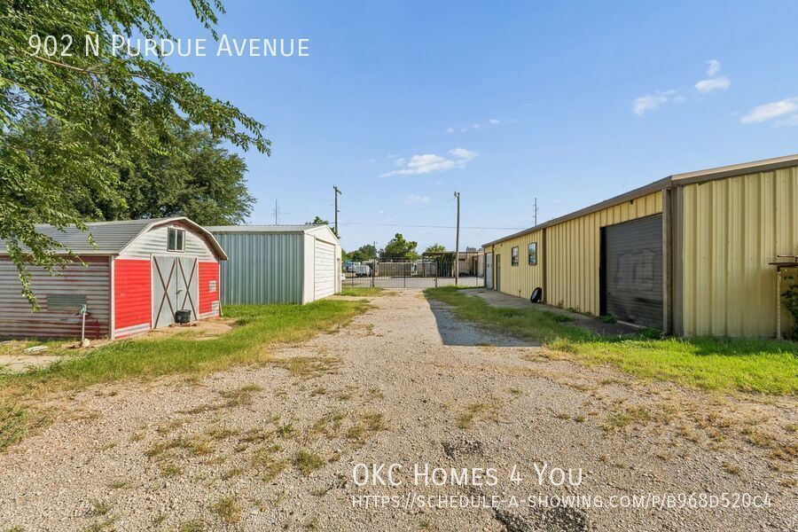 Gated Warehouse & Shop in NW OKC property image
