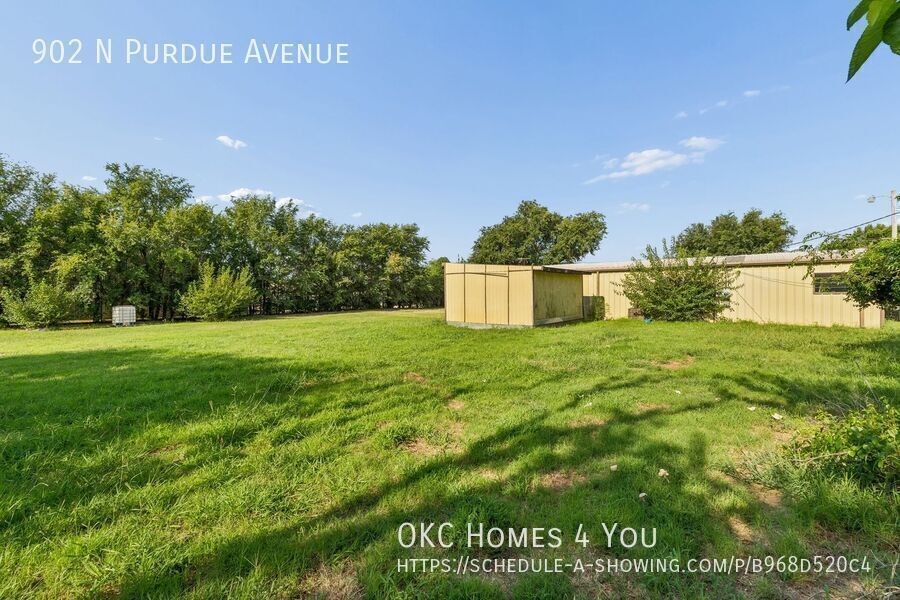 Gated Warehouse & Shop in NW OKC property image