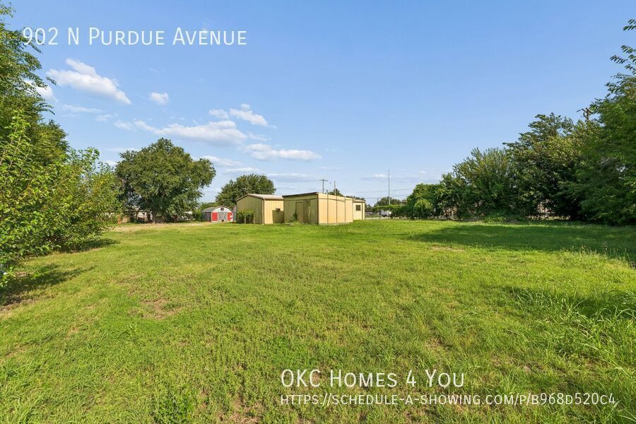 Gated Warehouse & Shop in NW OKC property image