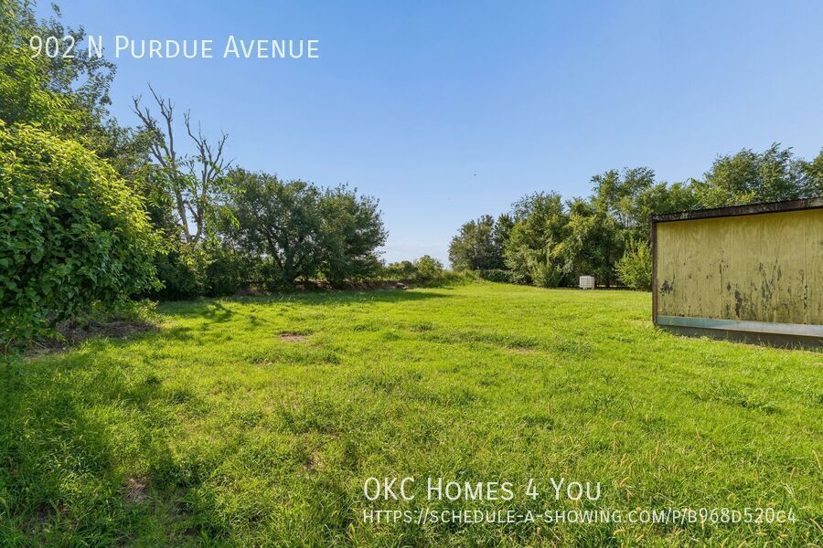 Gated Warehouse & Shop in NW OKC property image