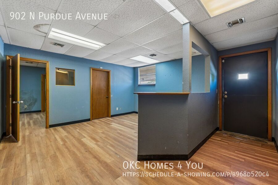 Gated Warehouse & Shop in NW OKC property image