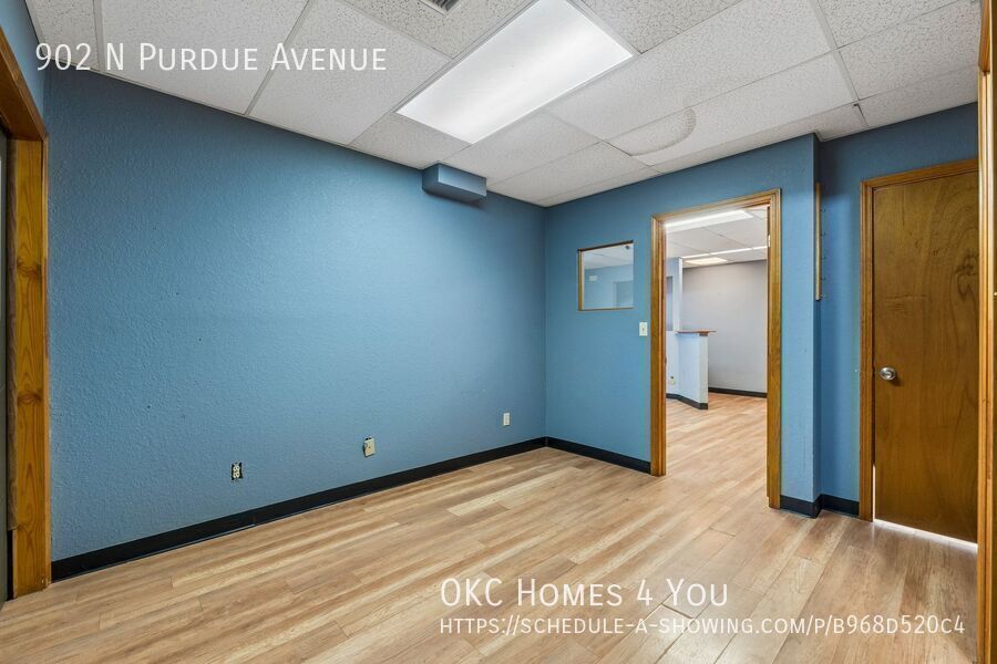 Gated Warehouse & Shop in NW OKC property image