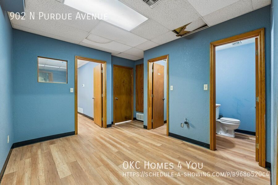 Gated Warehouse & Shop in NW OKC property image