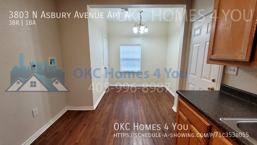 3 Bed Triplex with an Office in Bethany Schools! property image