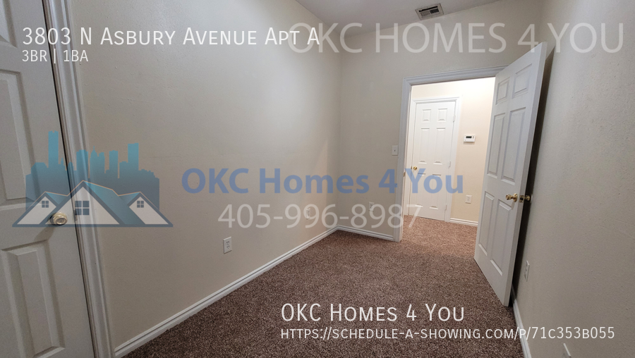 3 Bed Triplex with an Office in Bethany Schools! property image