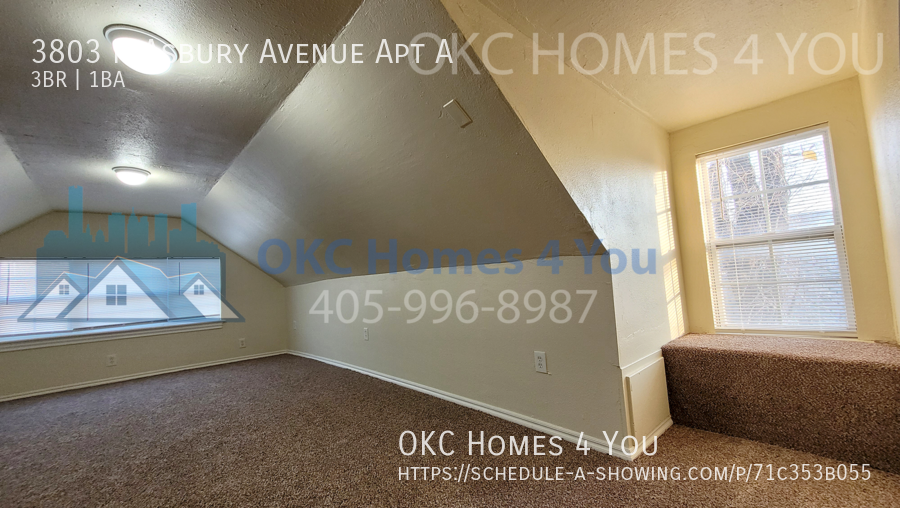 3 Bed Triplex with an Office in Bethany Schools! property image